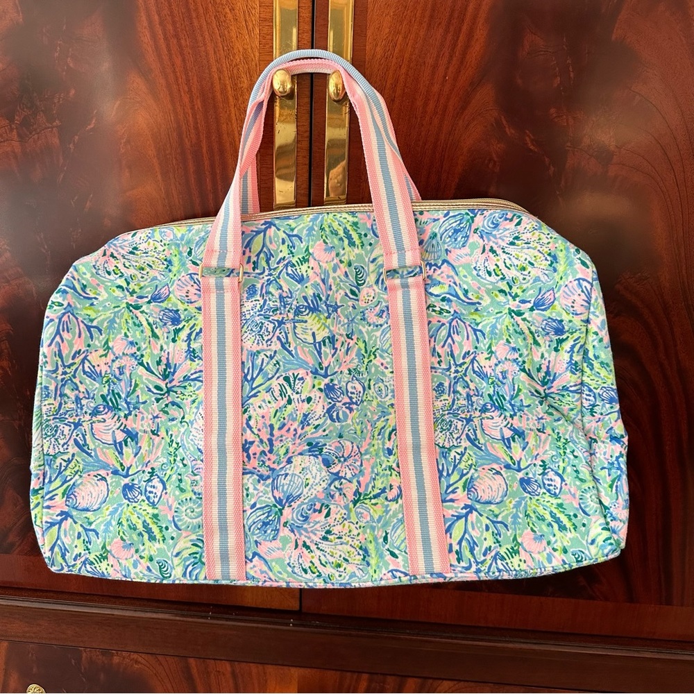 NWT Lilly Pulitzer Weekender Duffel Bag Soleil It On Me - Picture 7 of 16